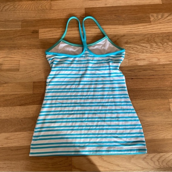 Lululemon womens striped tank size 7 - Picture 4 of 5